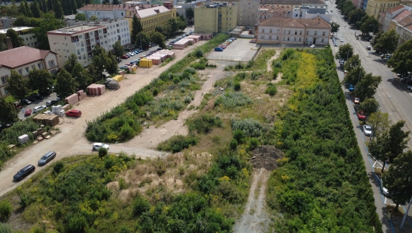 Příprava území pro developerský projekt 